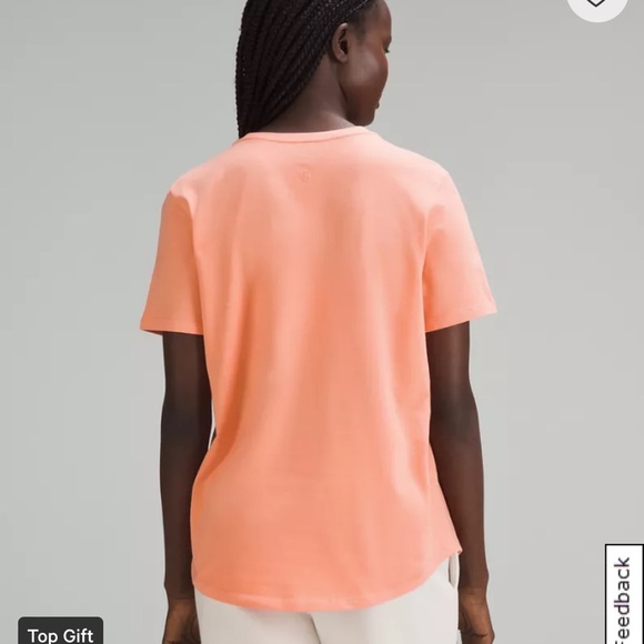 Lululemon Curved Hem Crewneck T Shirt - Picture 2 of 9